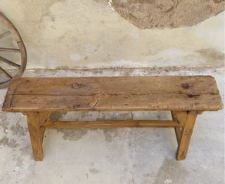 Banco rústico de madera