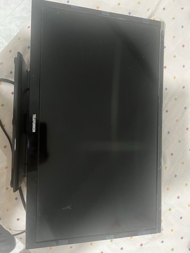 Telefunken TV LED 24" Negra