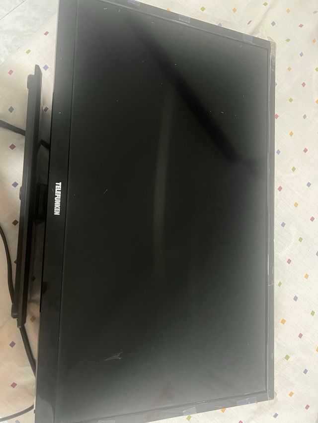 Telefunken TV LED 24" Negra