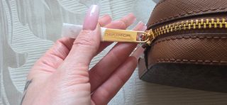 Bolso Michael Kors Jet Set marrón