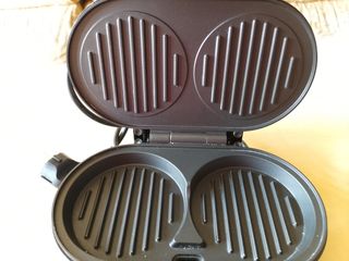 Parrilla Eléctrica Hamburguesas Silvercrest con mo