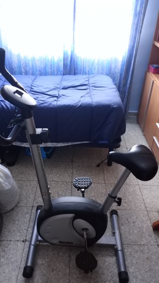 Bicicleta estática Mondial