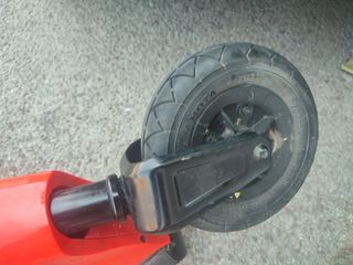 Patinete eléctrico infantil