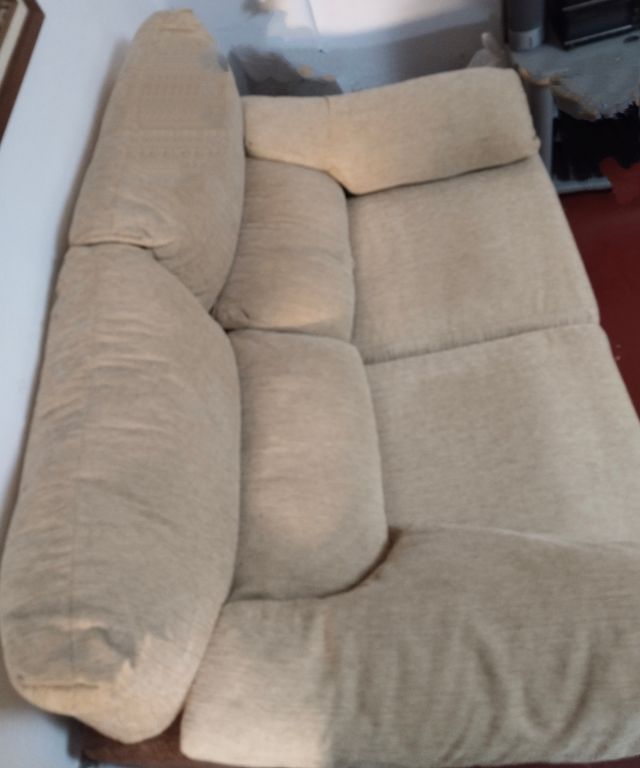 Sofá 2 plazas beige y marrón