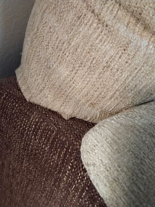 Sofá 2 plazas beige y marrón