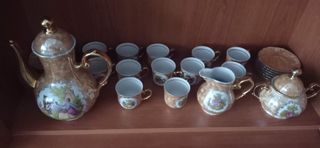 Juego café porcelana dorada 12 servicios