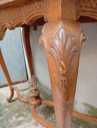 Recibidor antiguo de madera