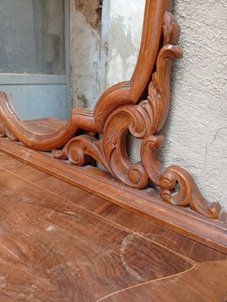 Recibidor antiguo de madera