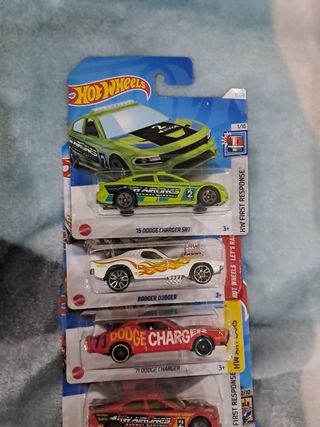  9 Hot Wheels - dodge