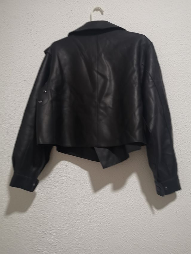 Chaqueta cuero negra XS