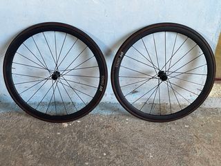 Ruedas DT Swiss 1800 - Aluminio