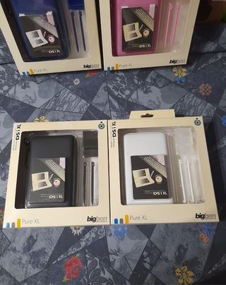 NUEVO"Funda+Accesorios DSi XL:de 10e y 12e 
