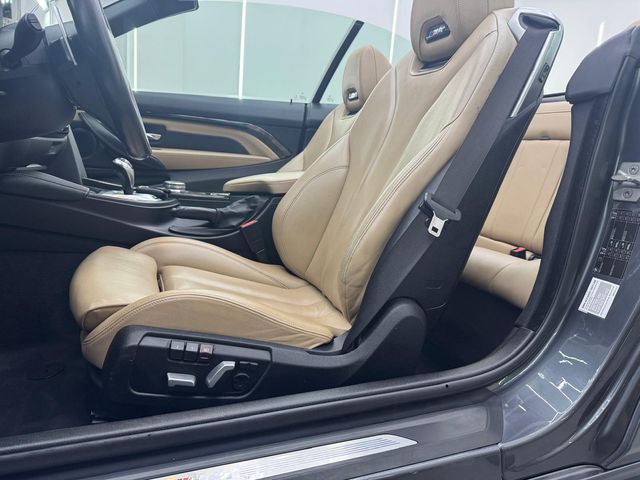 BMW M4 CABRIO DKG