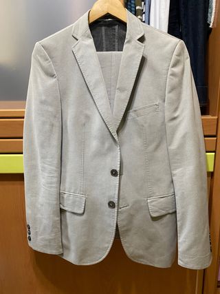 Traje completo Zara niño gris