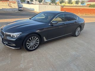 BMW 730 2018