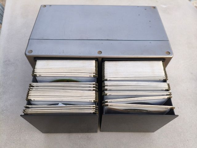 Cajonera CDs - Gris plata