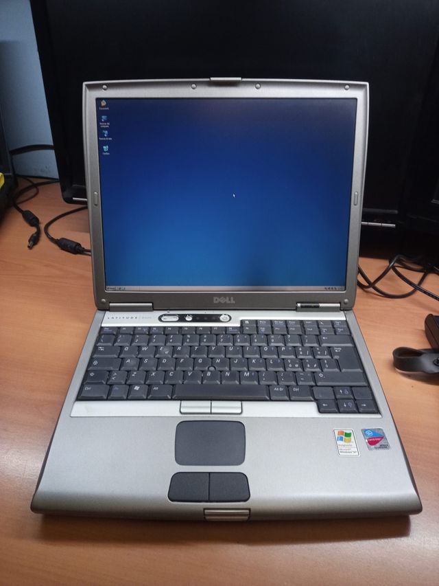 Dell Latitude D600 - Portatile Vintage WinXP
