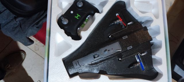 Sky Viper Vector: aereo telecomandato