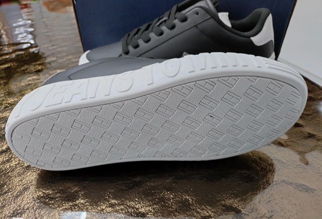 Tommy Jeans Sneakers - N°39