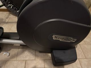 Technogym Ellittica Synchro forma