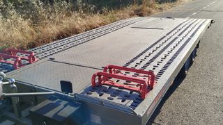 Alquiler Remolque portavehiculos  con accesorios  