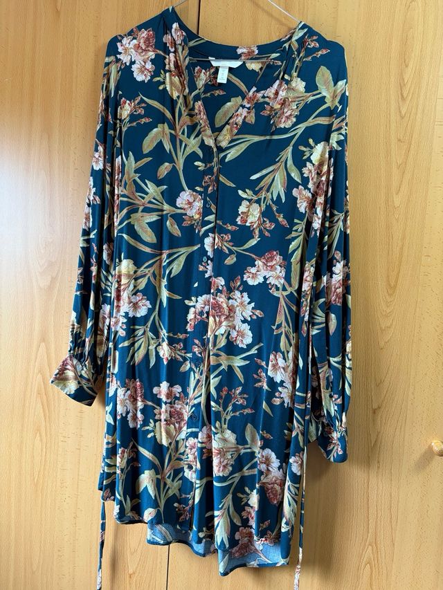 Vestido mini floral verde oscuro ( premamá)