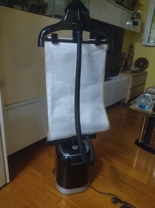 Plancha vertical Rowenta Pro Style no tira VAPOR