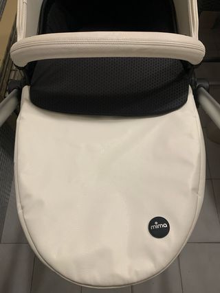 Carrito Mima Xari blanco + lote accesorios