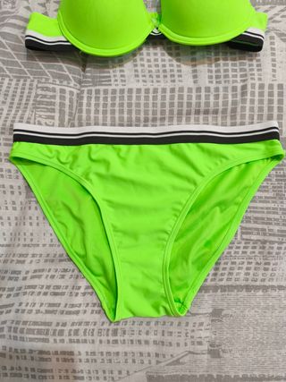 Bikini Esmara verde T-36