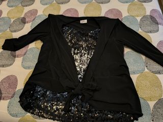 8€ Top lentejuelas fiesta negro plata