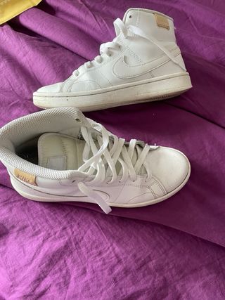 Zapatillas Nike Blazer Mid '77 blancas botín