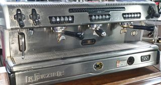 Cafetera tres brazos La Spaziale