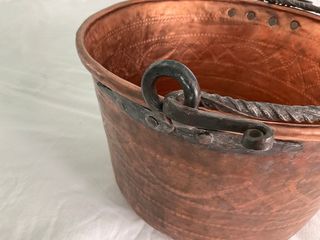 Caldera cobre antigua