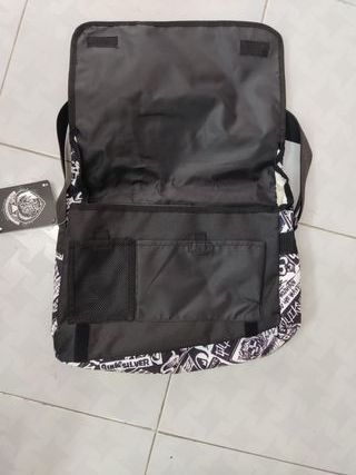 Bandolera / Mochila Ordenador Quicksilver - NUEVA