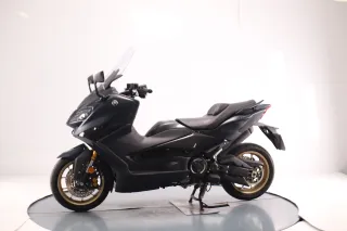 YAMAHA T-MAX 560 TECH 2022