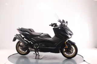 YAMAHA T-MAX 560 TECH 2022