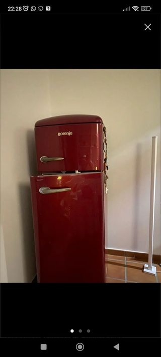 Nevera Gorenje retro roja