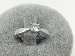 sortija oro 18k con piedra con diamante