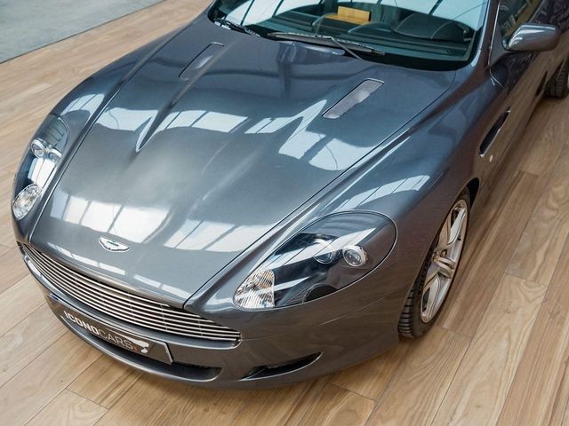 Aston martin DB9 5.9 Volante Touchtronic 2