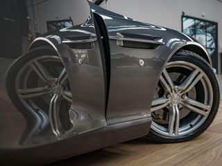 Aston martin DB9 5.9 Volante Touchtronic 2