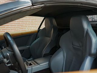 Aston martin DB9 5.9 Volante Touchtronic 2