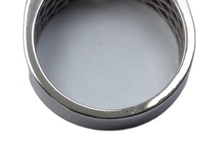 sello oro 18k con diamante de laboratorio