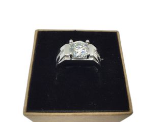 sello oro 18k con diamante de laboratorio