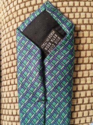 Corbata Italiana Seda Natural verde y morada
