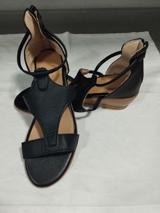 Sandalias negras verano