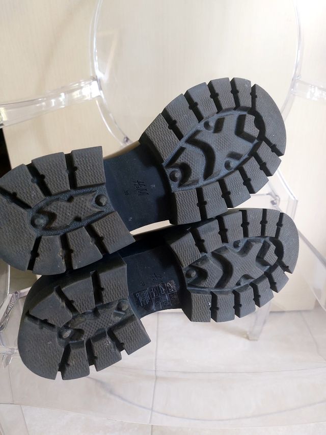 Stivaletti Chelsea marroni H e M