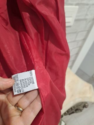 Gabardina roja - Talla 38 amplia impecable