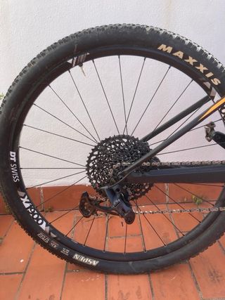 Bicicleta Canyon Lux CF SL 6.0 2020