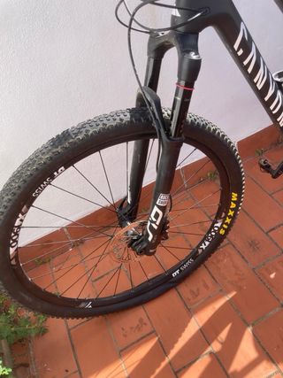 Bicicleta Canyon Lux CF SL 6.0 2020