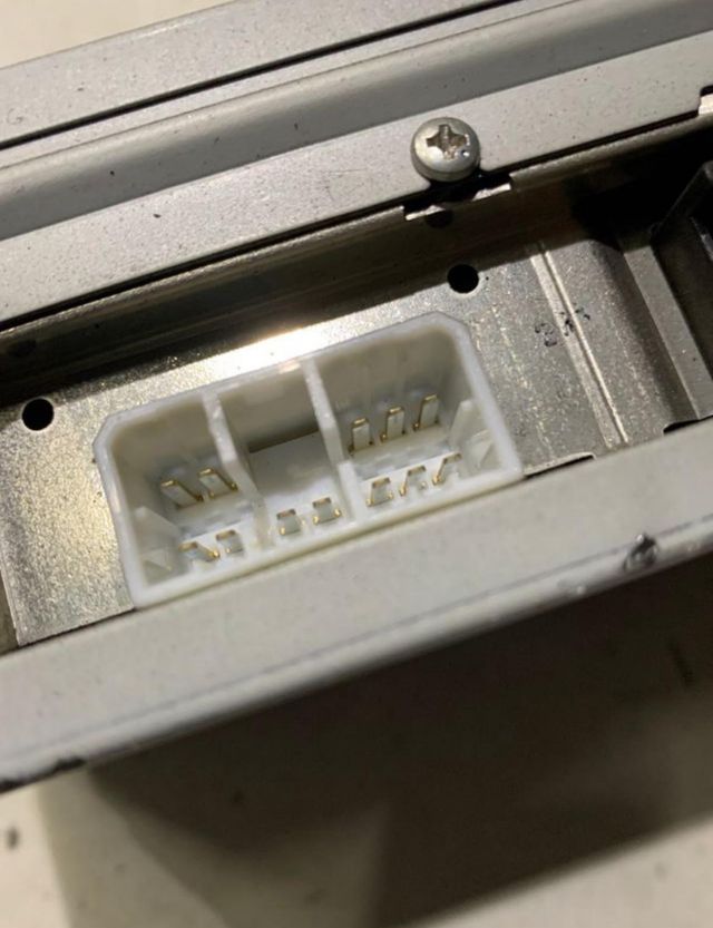 Amplificador Saab 9-3